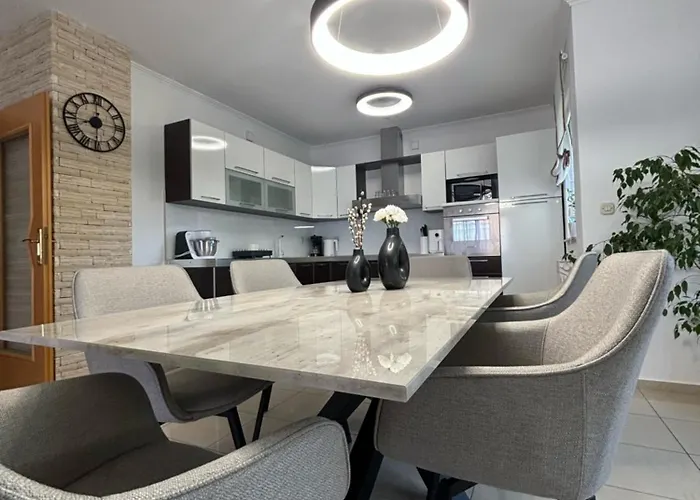 Kristina Apartments